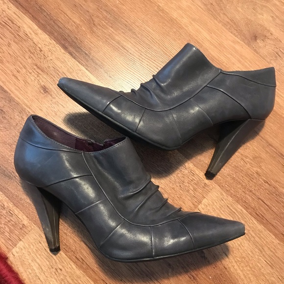 Shoes - 5th Avenue Ankle Heel Booties